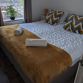 Airbnb Cleaner UK